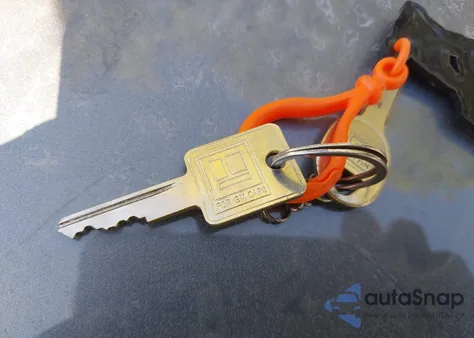 1992 Chevrolet Gmt-400 C2500 z USA, uszkodzony, nr VIN 1GCGC24K5NE171401